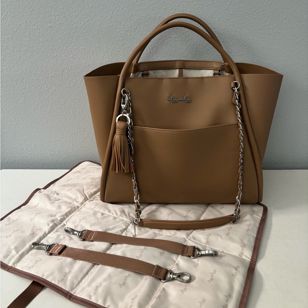 Itzy Ritzy Boss Tote Bag